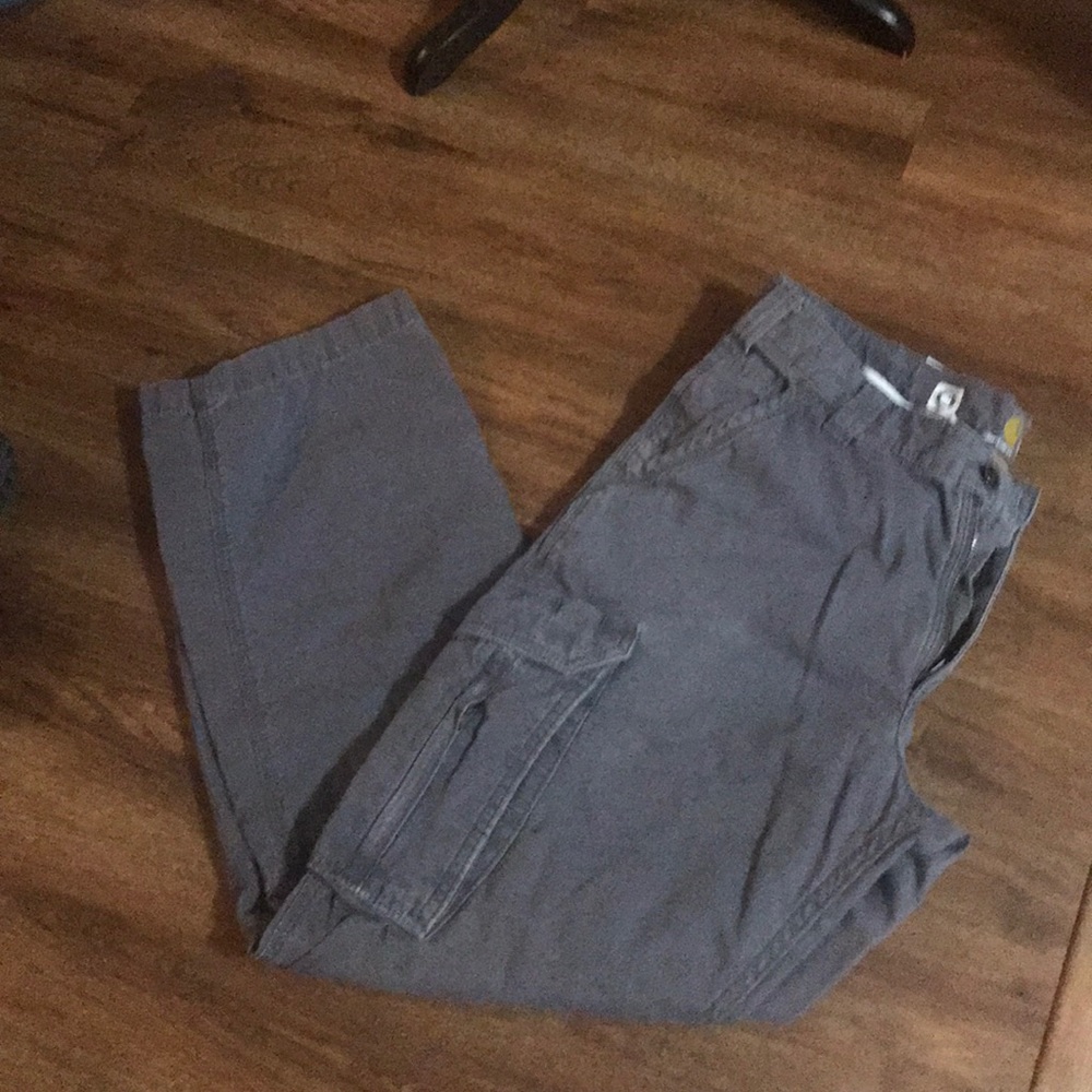 GUC men’s Carhartt work pants